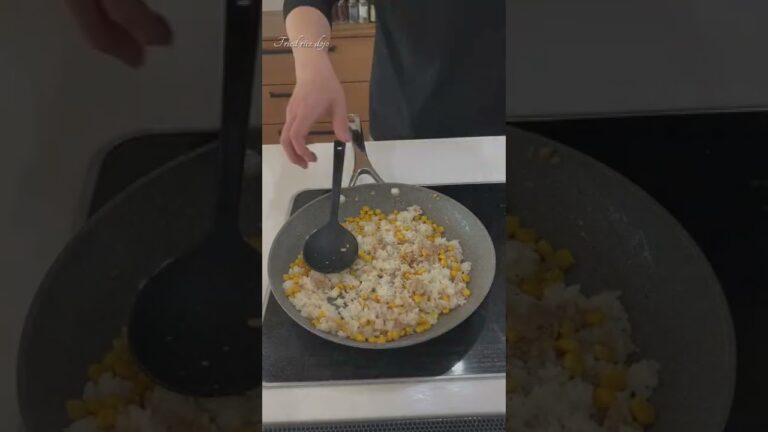 【極上】ツナコーンバター醤油炒飯の作りかた　#Shorts