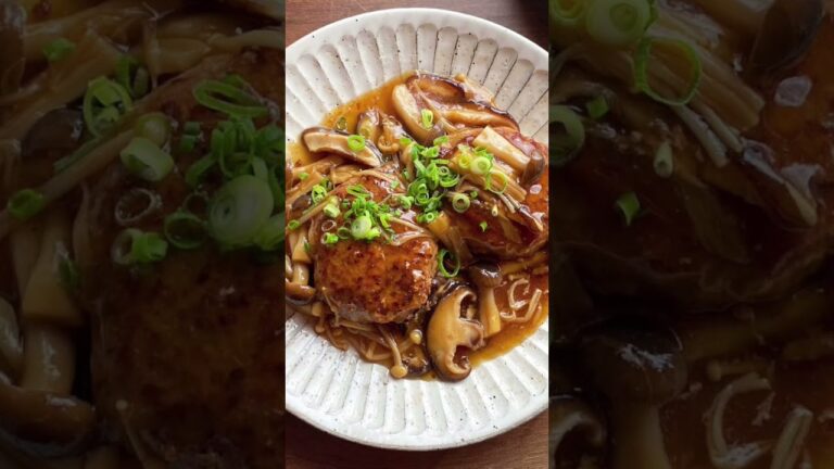 🍄きのこたっぷり和風煮込みハンバーグ（2人分）きのこたっぷり和風煮込みハンバーグを、失敗しない簡単ですよ🍄
