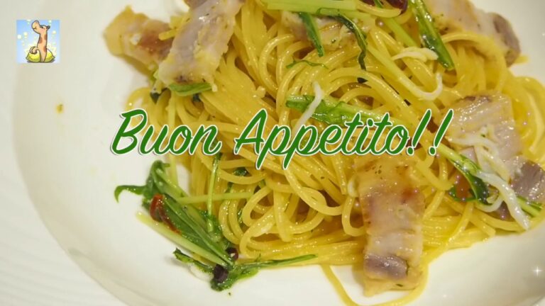 水菜とじゃこと手作りパンチェッタのペペロンチーノ - Pepperoncino with potherb, young sardines, and handmade pancetta -