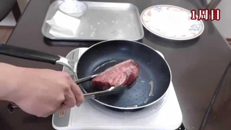 ステーキの焼き方を家庭用火力で実演