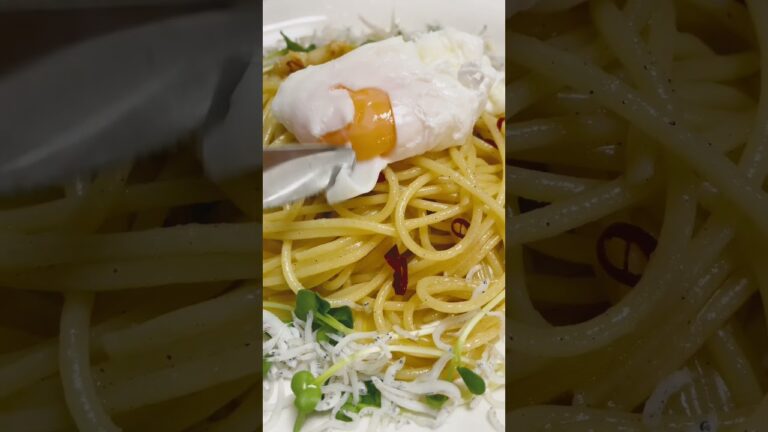 きみが流れるのが好き🎶#たまご料理 #ポーチドエッグ #パスタ料理 #料理動画 #この瞬間 #美味しい #美味しい料理 #short #shortvideo #美味しさを伝える