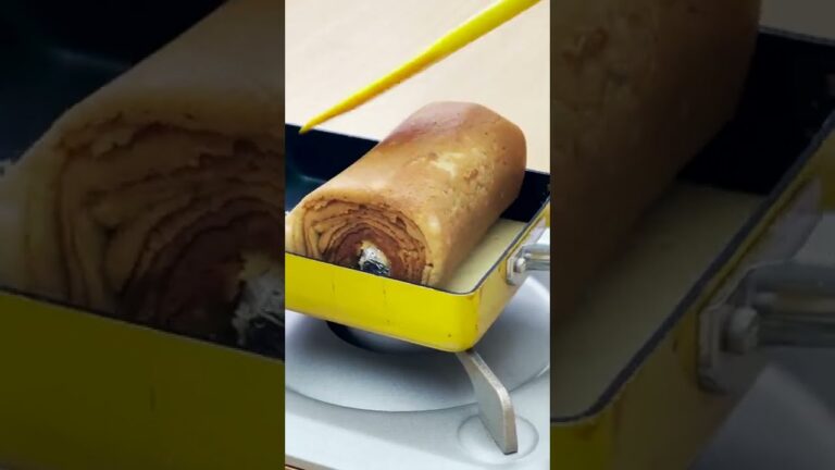 【牛乳をおいしく消費！】卵焼き器でバームクーヘン #Shorts