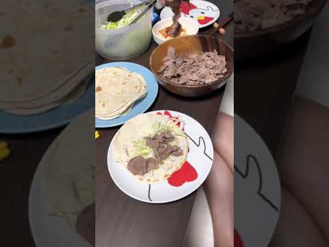 【業務スーパー】コスパ良すぎ！12枚200円以下のトルティーヤが美味すぎるんじゃい