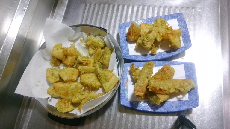 新タケノコの煮物の磯部揚げ