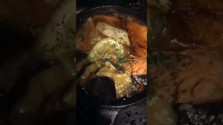 鮭カマとさつま揚げと茄子のアヒージョ　これはご飯が止まりません！