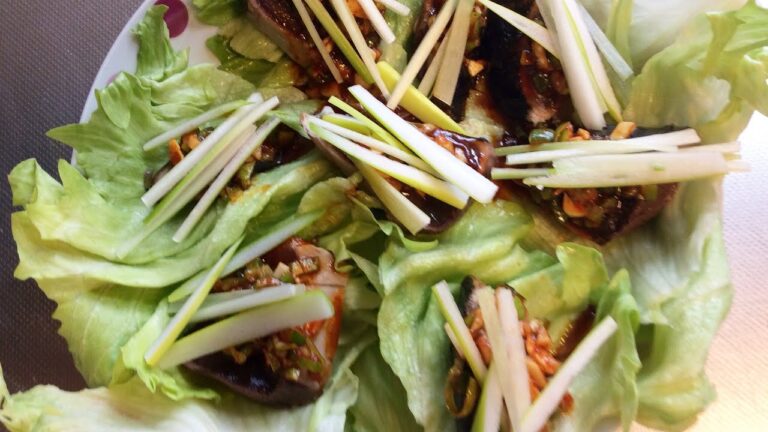 かつおのたたきで中華風サラダ