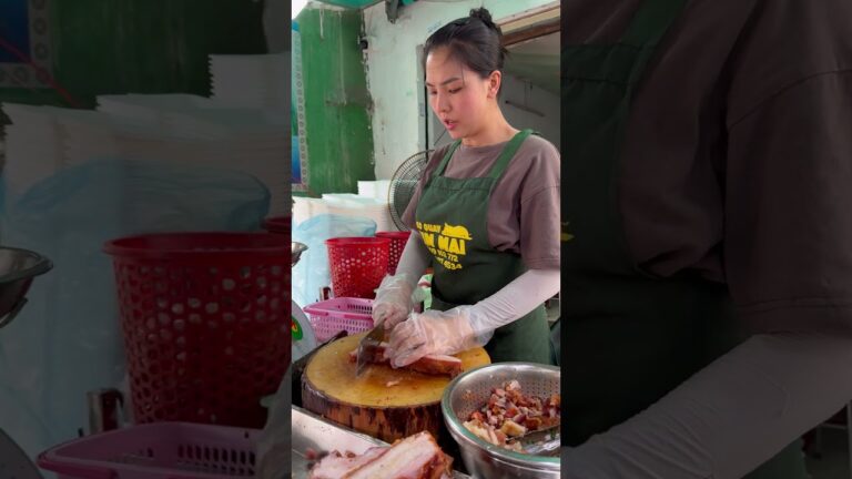 💥Gái xinh bán heo quay #shots