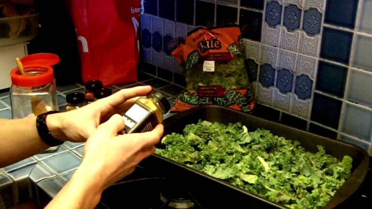 How To Make Kale Chips - The Healthiest Snack Recipe