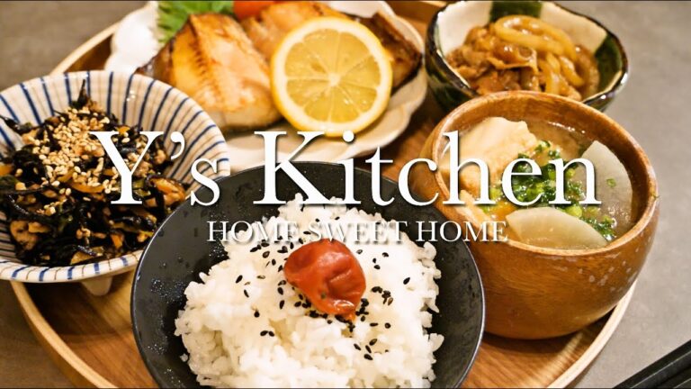 【夜ごはん】ほっけ焼き＆ひじき煮＆豚肉の甘辛＆具沢山味噌汁