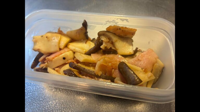 [15品目] ケロまるご飯！ エリンギとベーコンのバター醤油炒め