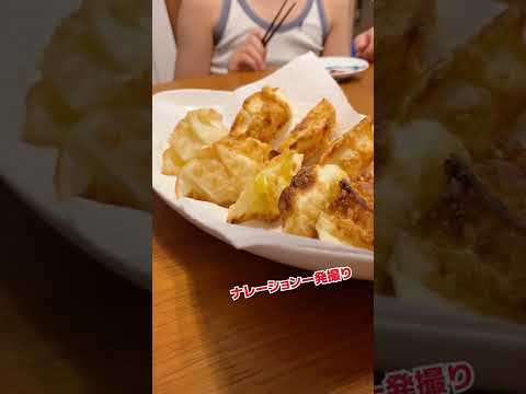 スナック感覚で食べられる揚げ餃子をご紹介！チーズとソーセージとケチャップ、最高ですね。