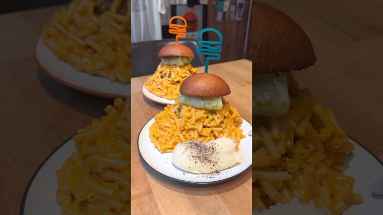 溢れ出すマカロニチーズのハンバーガーが食べられるお店🍔 代々木『ICON』