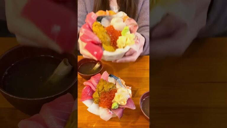 隠れ家でいただく、豪華海鮮丼！