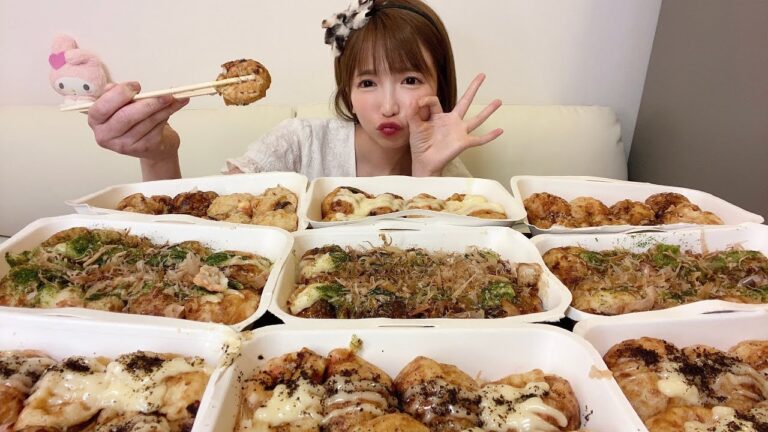 【大食い】たこ焼きとろとろ黒七味マヨかすうどん【もえあず】