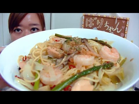 【アレンジ】旨味たっぷり大海老のアヒージョパスタ【ホタテにんにく】