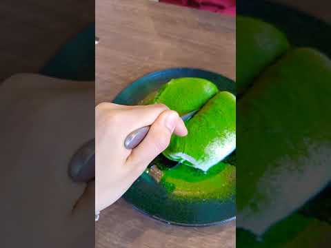 モチモチパンケーキを切っただけ