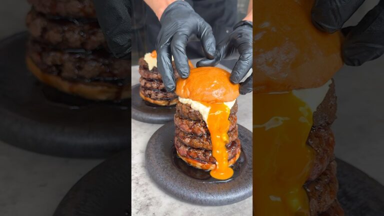 たっぷりマヨネーズの濃厚タルタルソースで作る和牛テリヤキバーガー🍔 #japanesefood