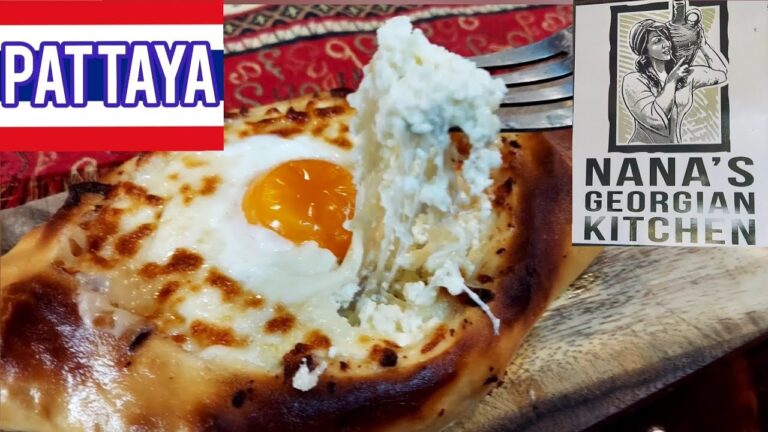 パタヤ🇹🇭とろ〜りチーズパンに小籠包♥美食の国の本気飯