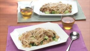 【3分クッキング公式】豚こまと小松菜のもやしあんかけチャーハン