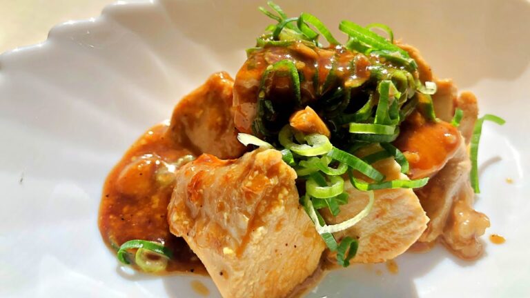 【○○に浸けるだけ！？】鶏むね肉が〝驚く〟ほどジューシーにする調理法