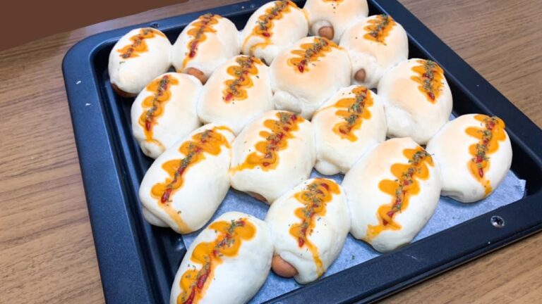 お惣菜ミニウインナーパン!簡単美味しい!朝食やおやつに♪