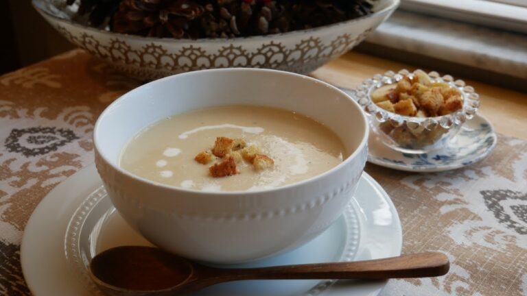 Creamy Leek and Potato Soup - ポロ葱とじゃがいものポタージュ