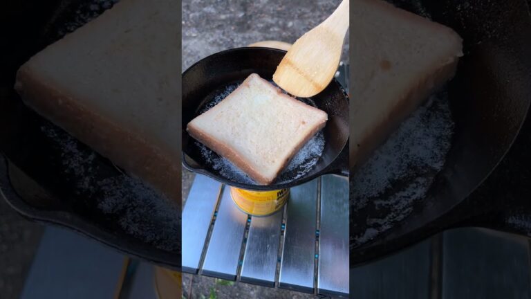 自家製ベーコンでベーコンチーズフレンチトースト作ってみた#shorts  #ベーコン #キャンプ飯 #自家製ベーコン#フレンチトースト