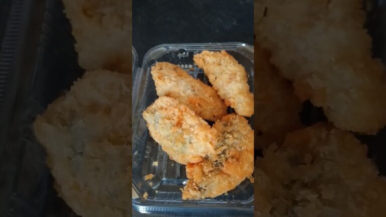 お昼に食べたイワシの大葉フライです