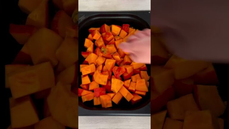 Kürbis aus dem Ofen 🤍 Ein herbstliches Rezept 🫶🏼