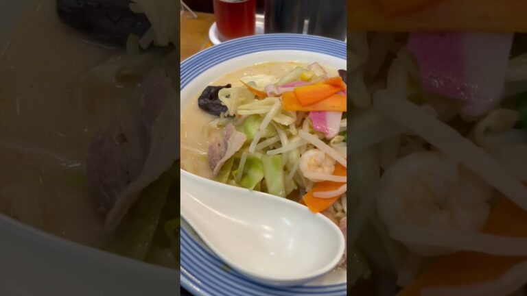 今日のランチはリンガーハットの麺少なめ野菜ちゃんぽん790円