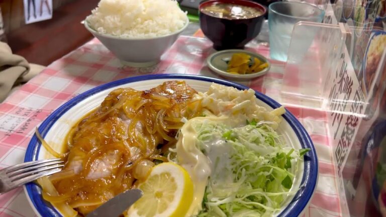 『 ド豚"波定食 』 茨城県 古河市 文福飯店　 #shorts   #デカ盛りの聖地 #文福飯店 #ド豚波　美味しく頂きました😊😁👍たかがメインカメラが調子悪かっただけだっ(*≧∀≦*)ｱﾗﾗ
