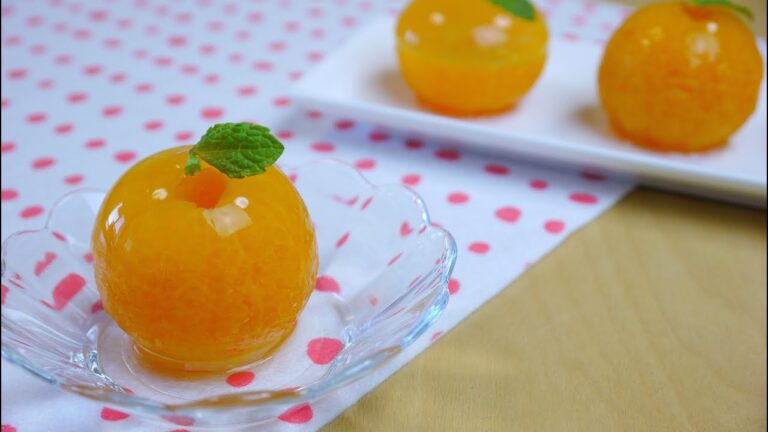 Mandarin Orange Raindrop Cake 丸ごとみかんゼリー あるいはミカン入り水信玄餅