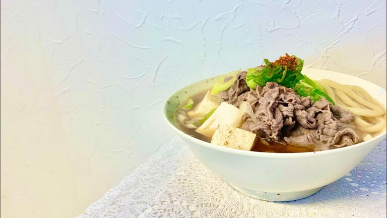 #shorts 【肉吸い うどん】最強コラボ／子供から大人まで／柔らか牛肉／しみしみ豆腐／具沢山うどん／本編概要欄に材料の記載あり#肉吸い#肉吸いうどん#うどん#肉うどん#具沢山うどん#しみしみ#牛肉