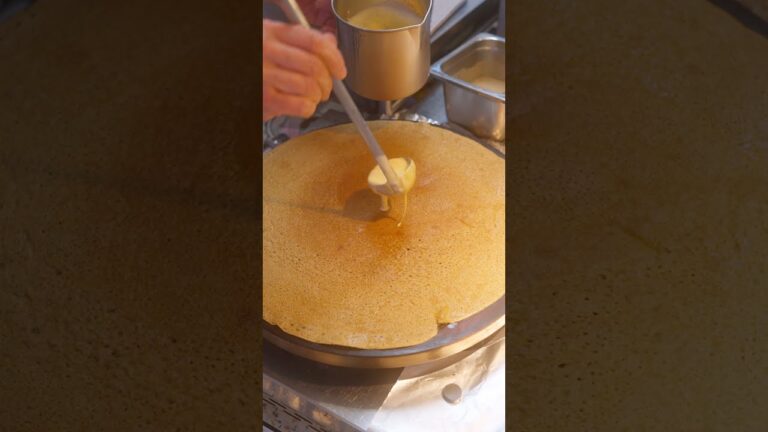 ブルターニュのクレープ大学出身フランス人シェフが作るクレープ&ガレット！カフェ ド ラ ポストHow to make crepes and galettes by a French #Shorts