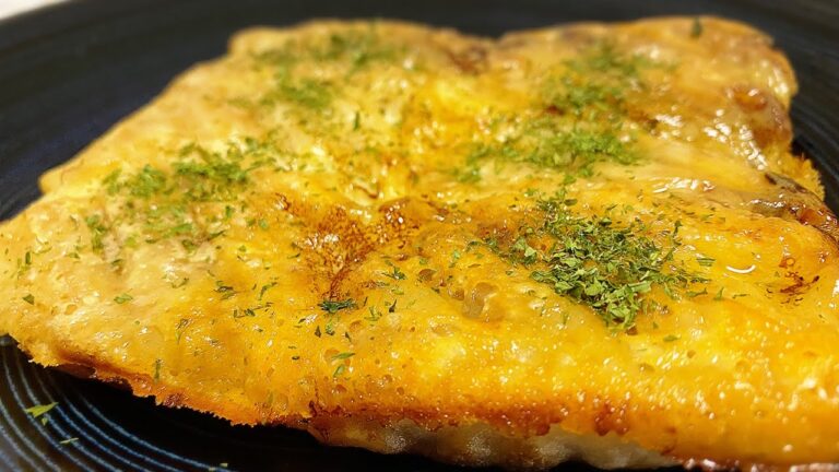 【巨大チーズ餃子】コストコの冷凍生餃子をホットサンドメーカーで両面カリカリの巨大餃子に #shorts