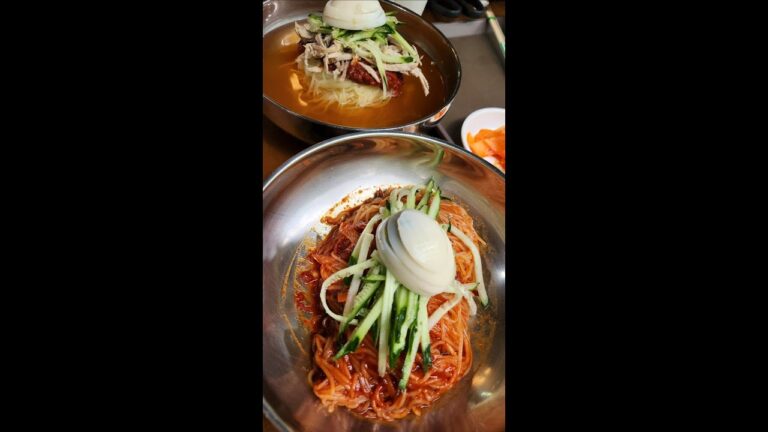 【韓国】行列のできるミルミョンのお店で甘辛ビビンミルミョン食べてみた」！／부산 맛집 개금밀면 ＃Shorts