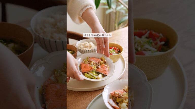 【30分献立】早くて美味しい！春キャベツ×しゃけのバタポン炒め※レシピ詳細は固定コメント#献立 #レシピ動画#料理