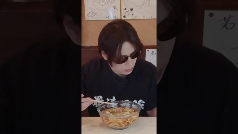 【大食い】1kgうどん20秒で食べる男【早食い】