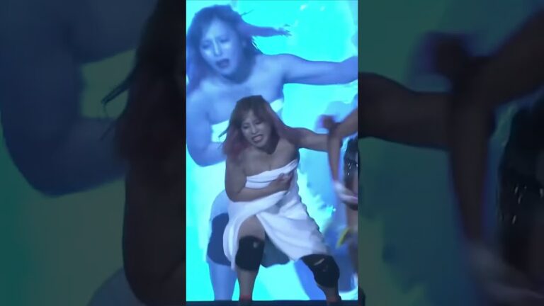 【女子プロレス】ウナギ・サヤカが白川未奈の水着を取ったどー！【スターダム】