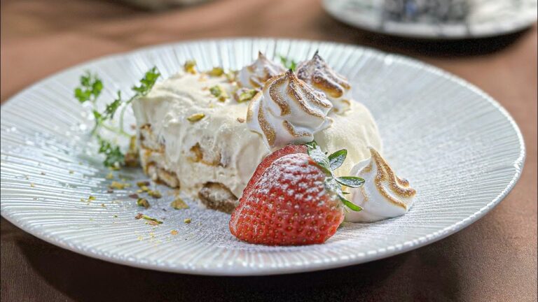 ホワイトチョコレートのティラミス【tiramisu】マスカルポーネチーズとホワイトチョコレートの濃厚なクリーム